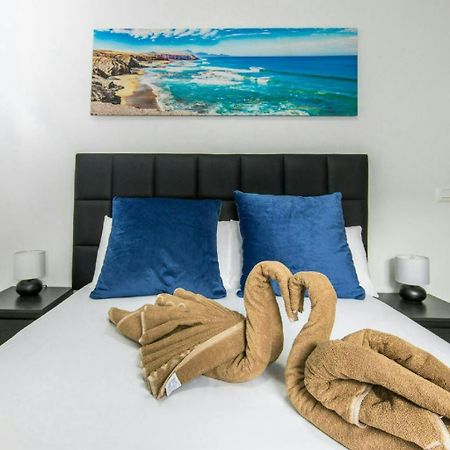 Apartamento Atenea San Bartolomé المظهر الخارجي الصورة